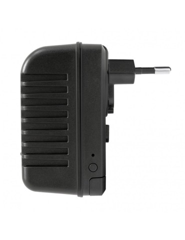 USB charger with Full HD camera Secutek SAH-IP005
